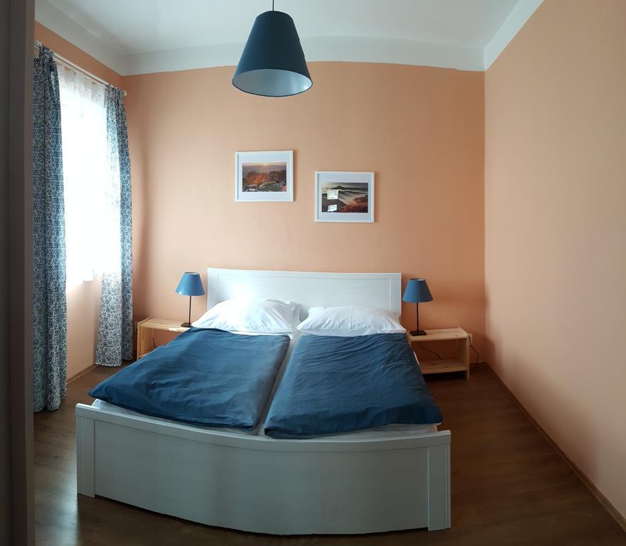 Apartment Jakubske Namesti Česká Kamenice Dış mekan fotoğraf
