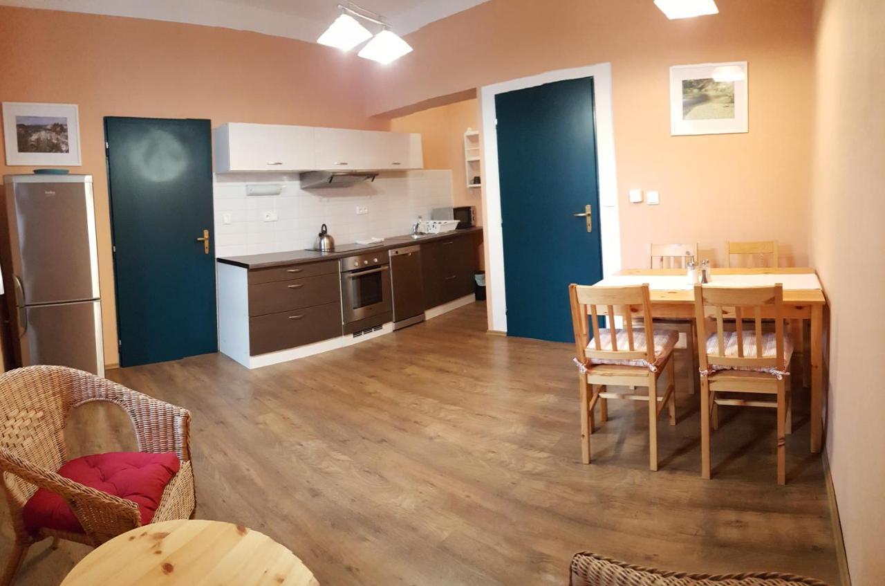 Apartment Jakubske Namesti Česká Kamenice Dış mekan fotoğraf